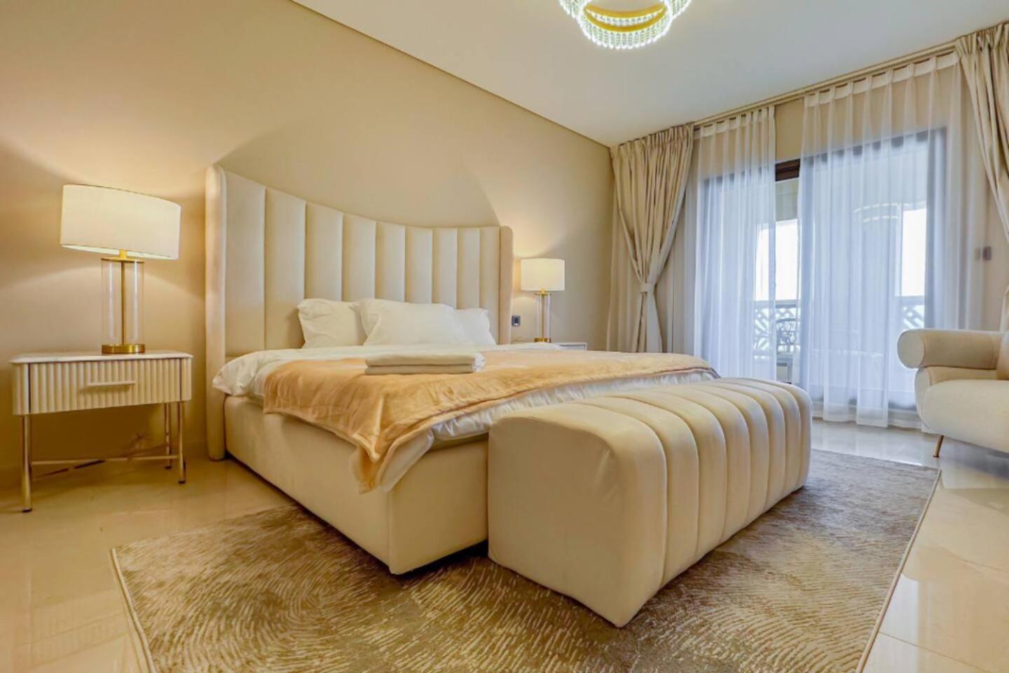 Summer Offer Private Beach And Pool Apartment